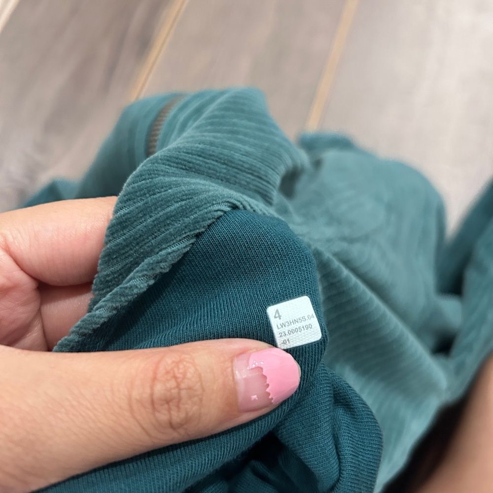 Lululemon Scuba Ribbed Track Jacket Velvet - Picture 2 of 3